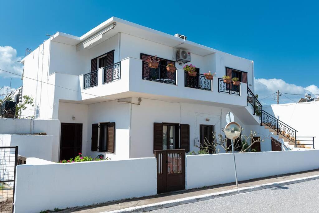 Palaikastro Holiday Apartment Сития Экстерьер фото